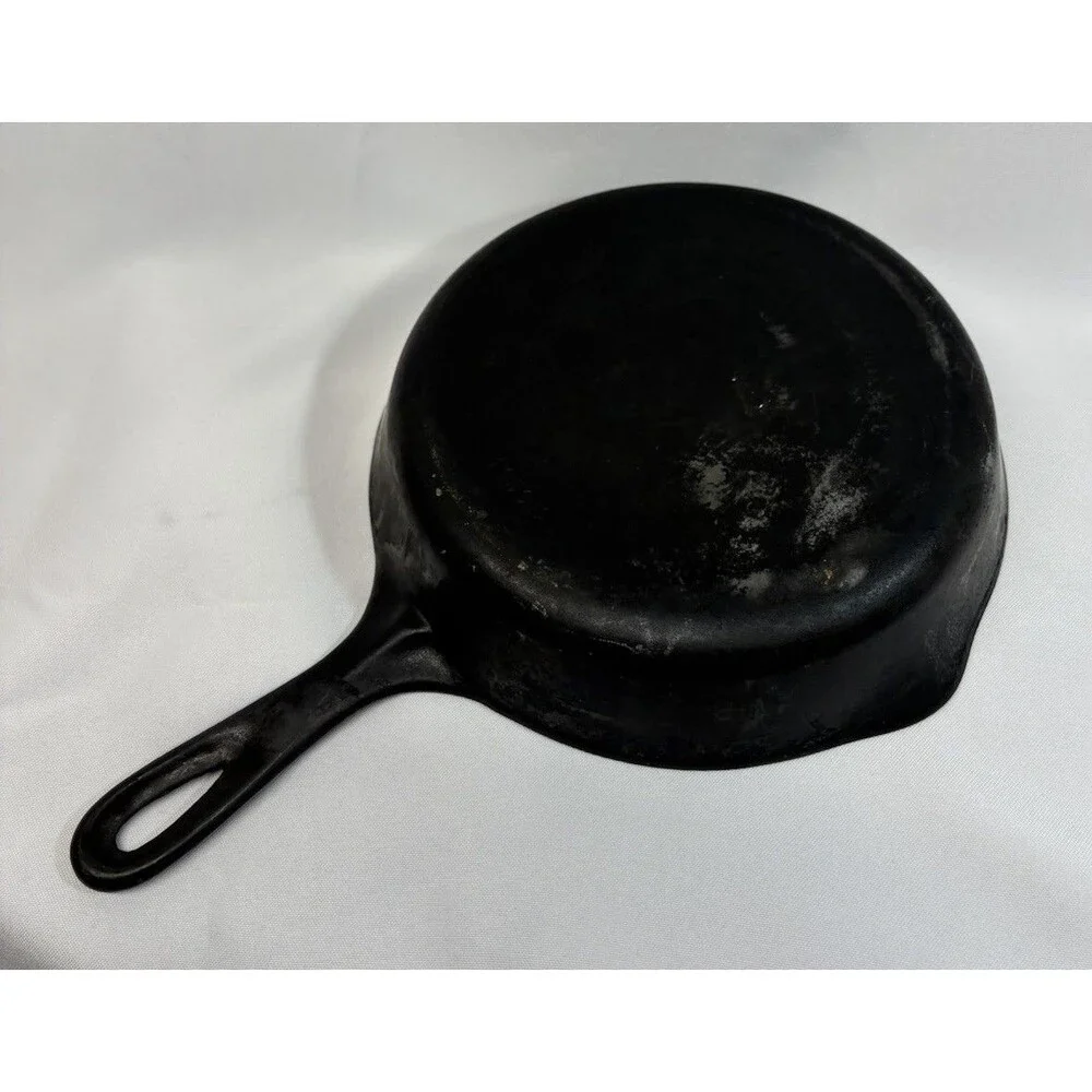 Wagner Ware Sidney O 1056 N Cast Iron Skillet 9 Inch Fry Pan USA Flat